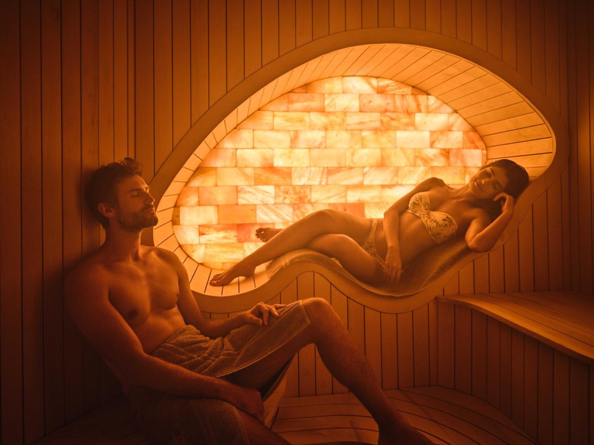 Casa Timis - Wellness & Spa Resort Chitorani Экстерьер фото Salt room